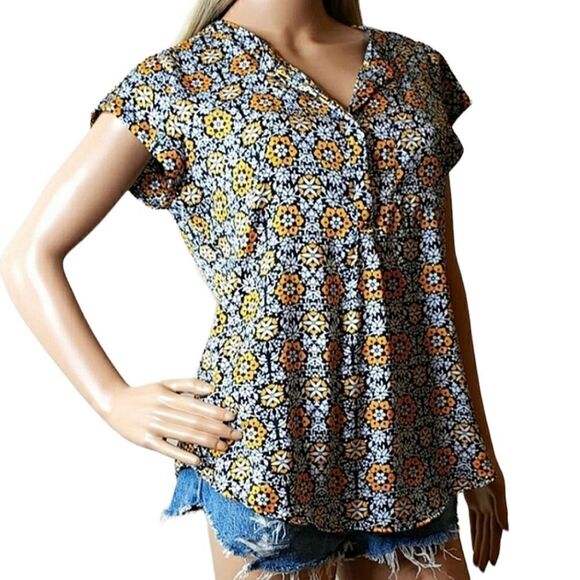 Liz Claiborne Floral Short Sleeve Blouse - Picture 1 of 10